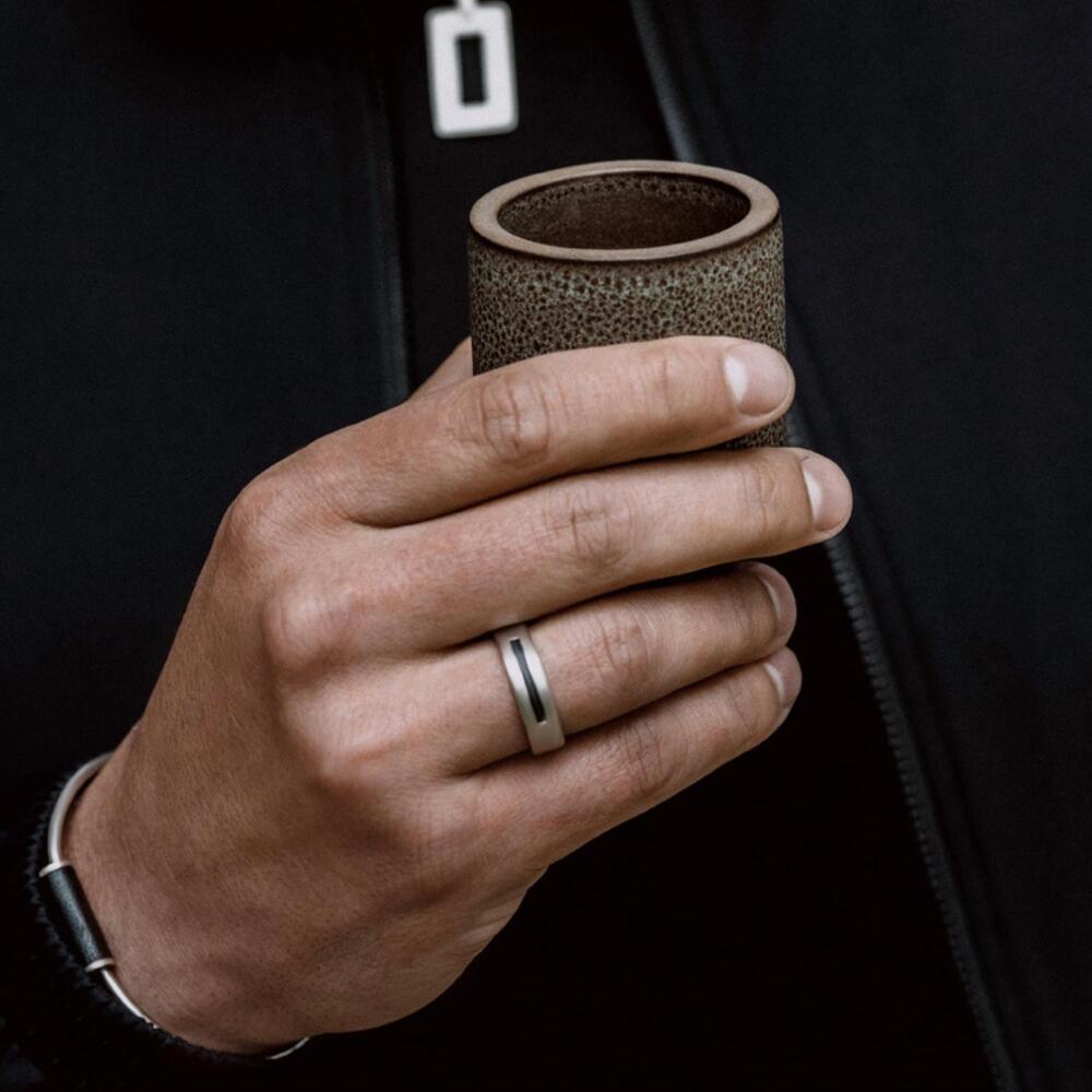 NEW MISSION ATELIER men's unity consciousness eternity ring in black leather - Picture 3 of 3